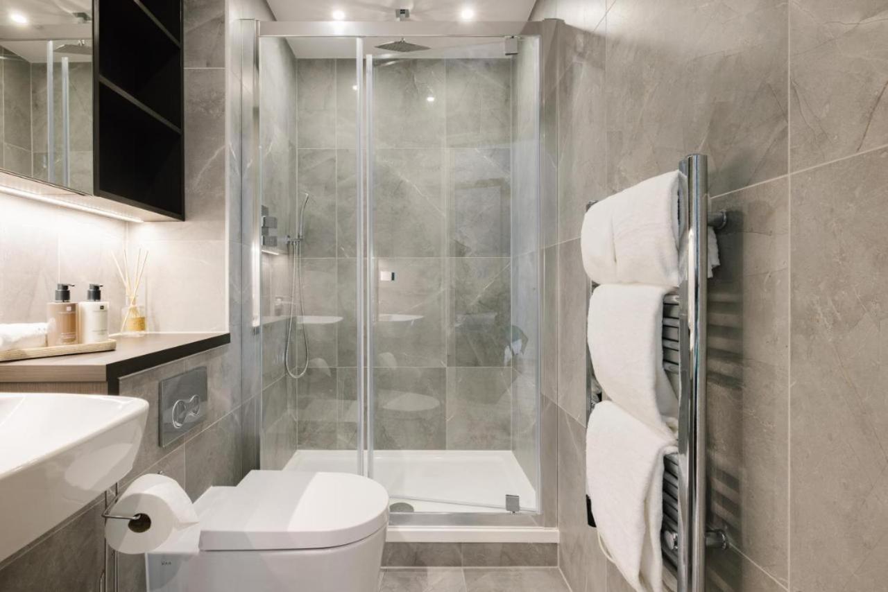 West Point Hotel Лондон Екстериор снимка